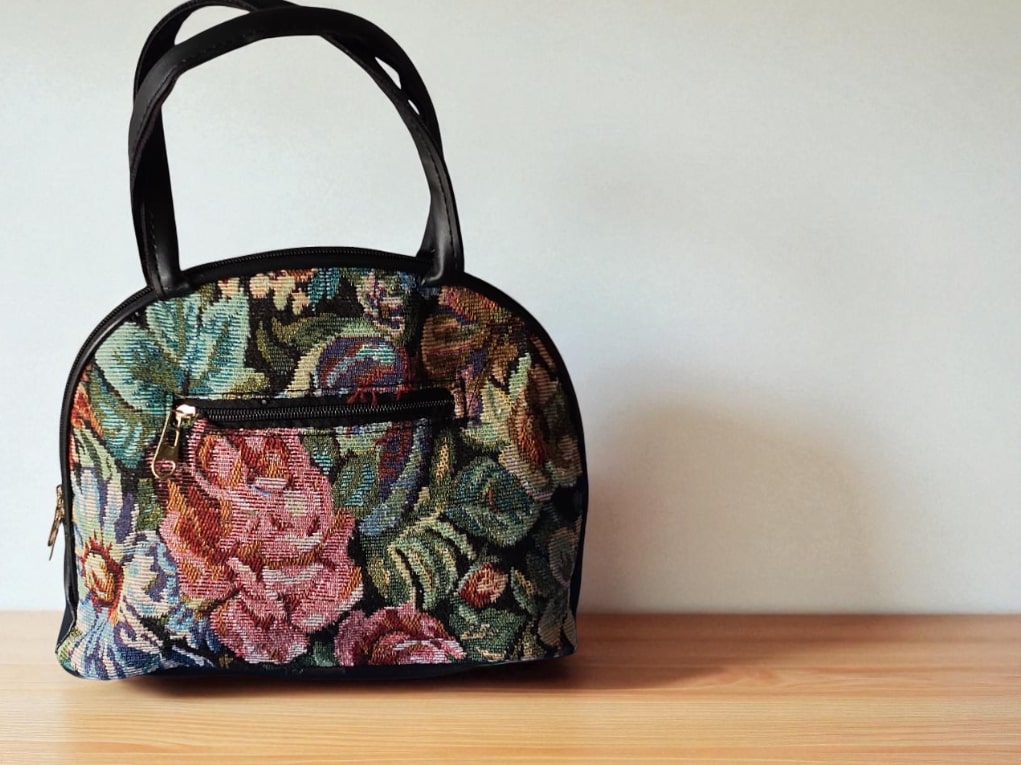 Elegant Floral Handbag for Women | Stylish Ladies Purse for Party & Daily Use