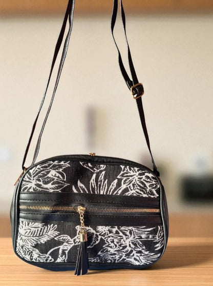 Stylish Black Jacquard Printed Sling Bags for Women – Trendy & Spacious