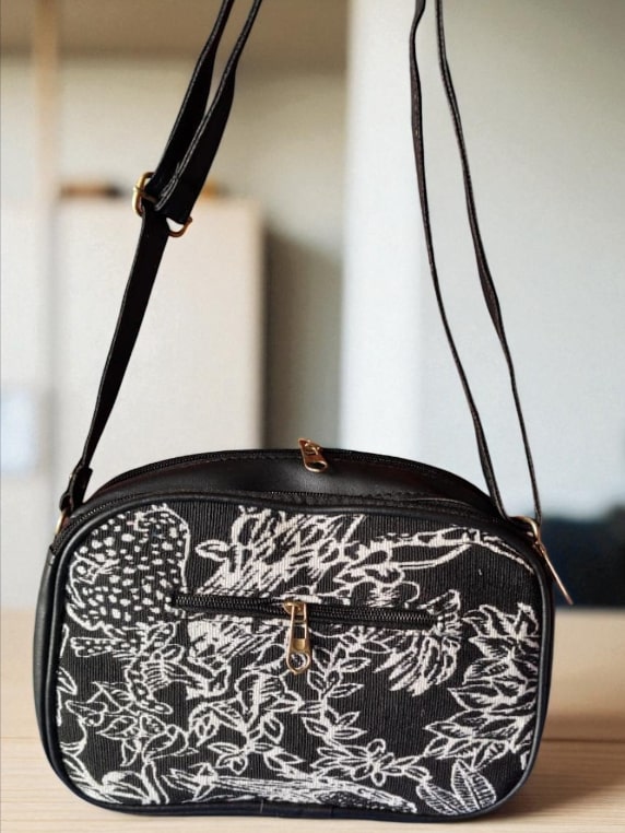 Stylish Black Jacquard Printed Sling Bags for Women – Trendy & Spacious