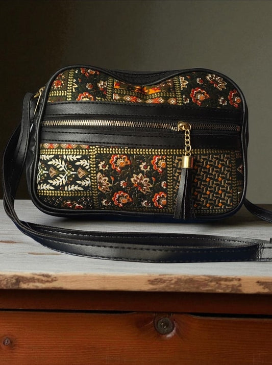 Stylish Green Ikkat Printed Sling Bags for Women – Trendy & Spacious