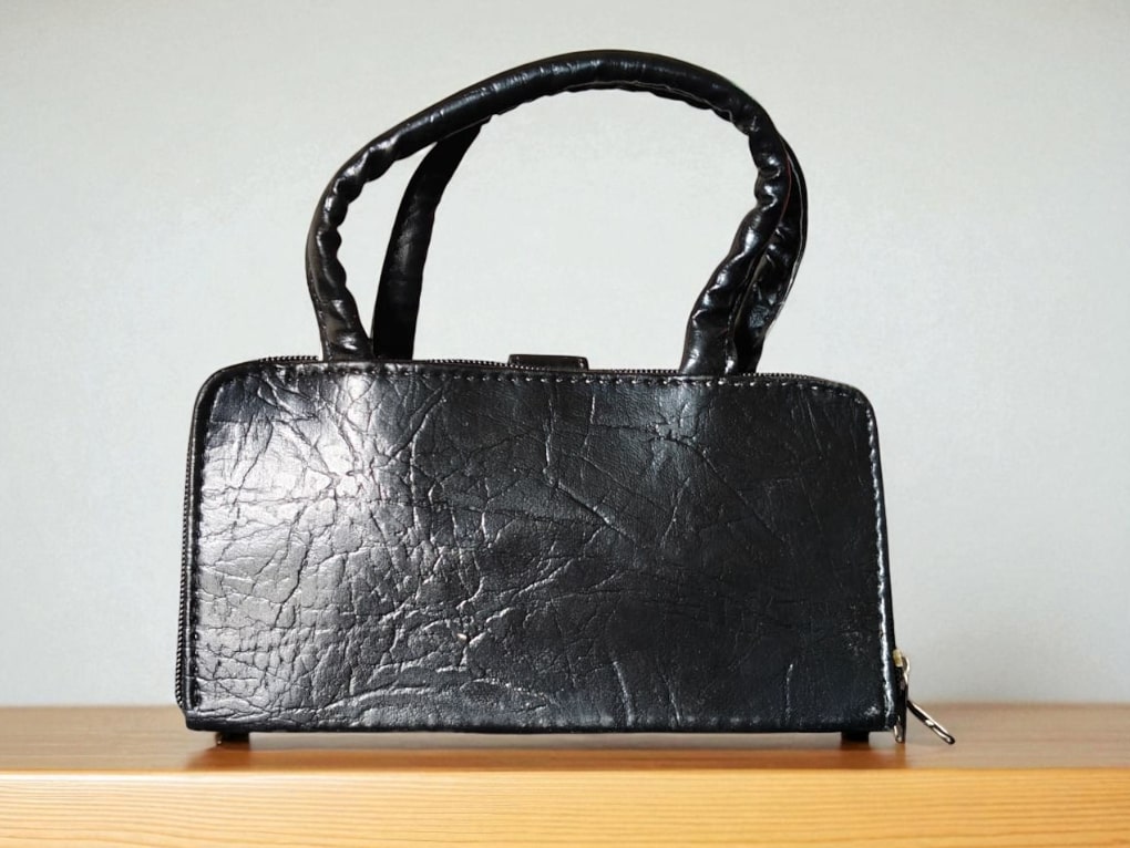 Stylish Black PU Leather Handbag for Women – Mini Top Handle Office & Casual Bag