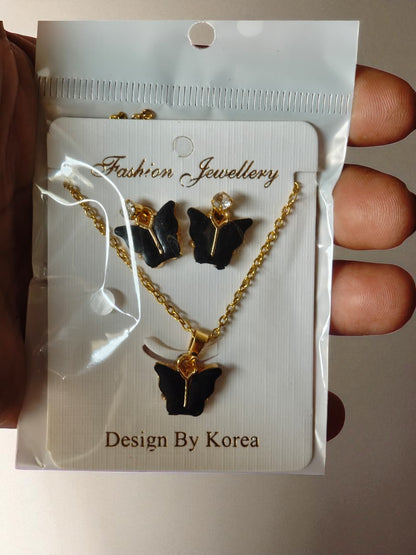 Elegant Butterfly Necklace & Earrings Set