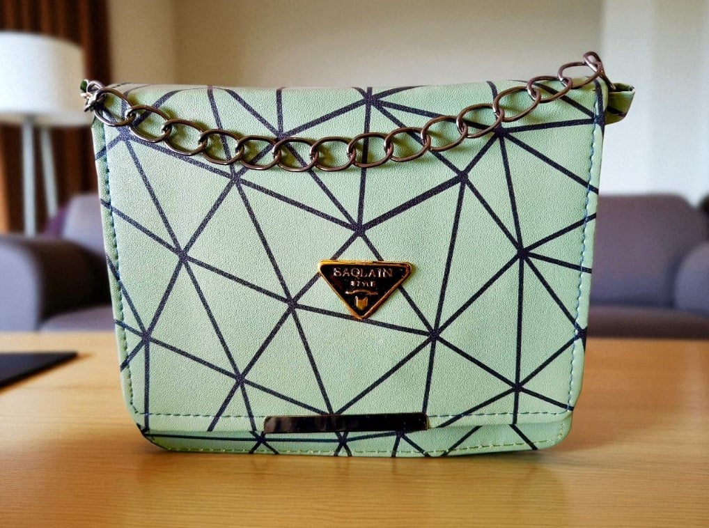 Trendy Geometric Pattern Green PU Leather Sling Bags for Women & Girls – Stylish Crossbody Shoulder Bag