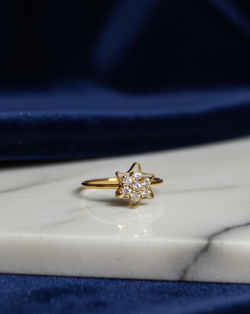 Dainty Diamond Star Ring | Gold Celestial Cluster Ring
