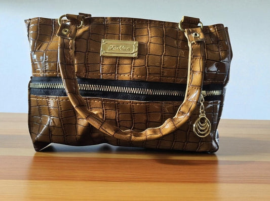 Premium PU Leather Handbags – Perfect Blend of Style & Elegance!
